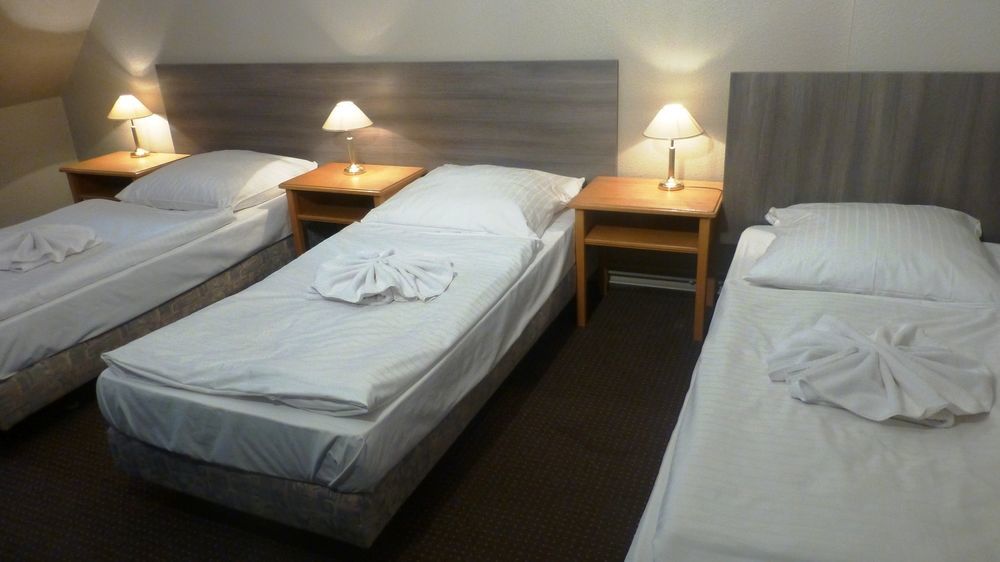 Hotel Rehberge Berlin Mitte Buitenkant foto