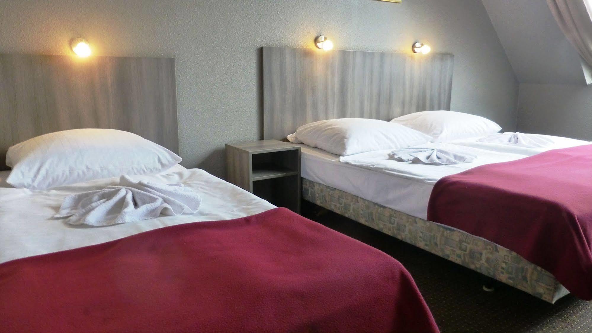 Hotel Rehberge Berlin Mitte Buitenkant foto